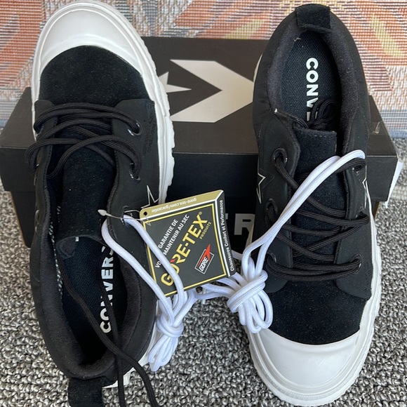 Converse WMNS 163178C
ONE STAR MC18 OX BLACK/WHITE/WHITE Sneakers - Picture 13 of 16